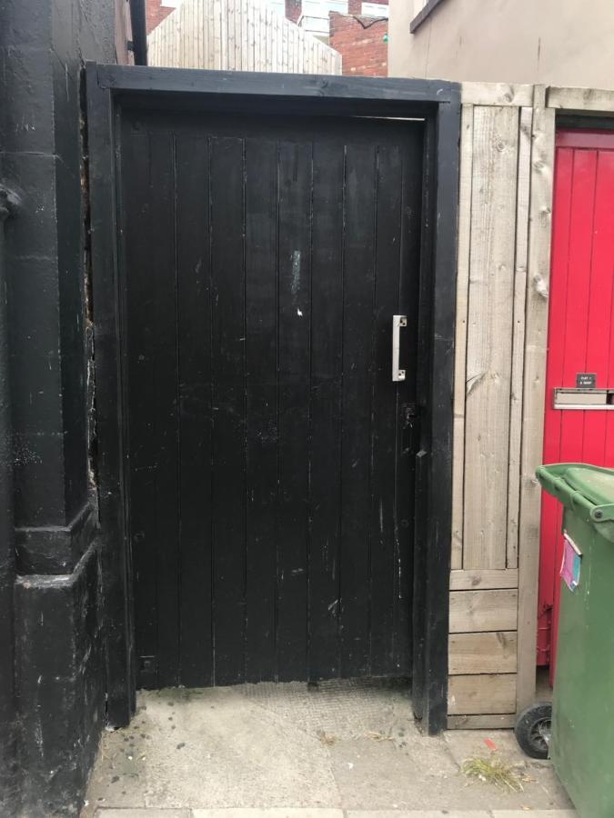 Happy Hippy Scarborough Exterior foto